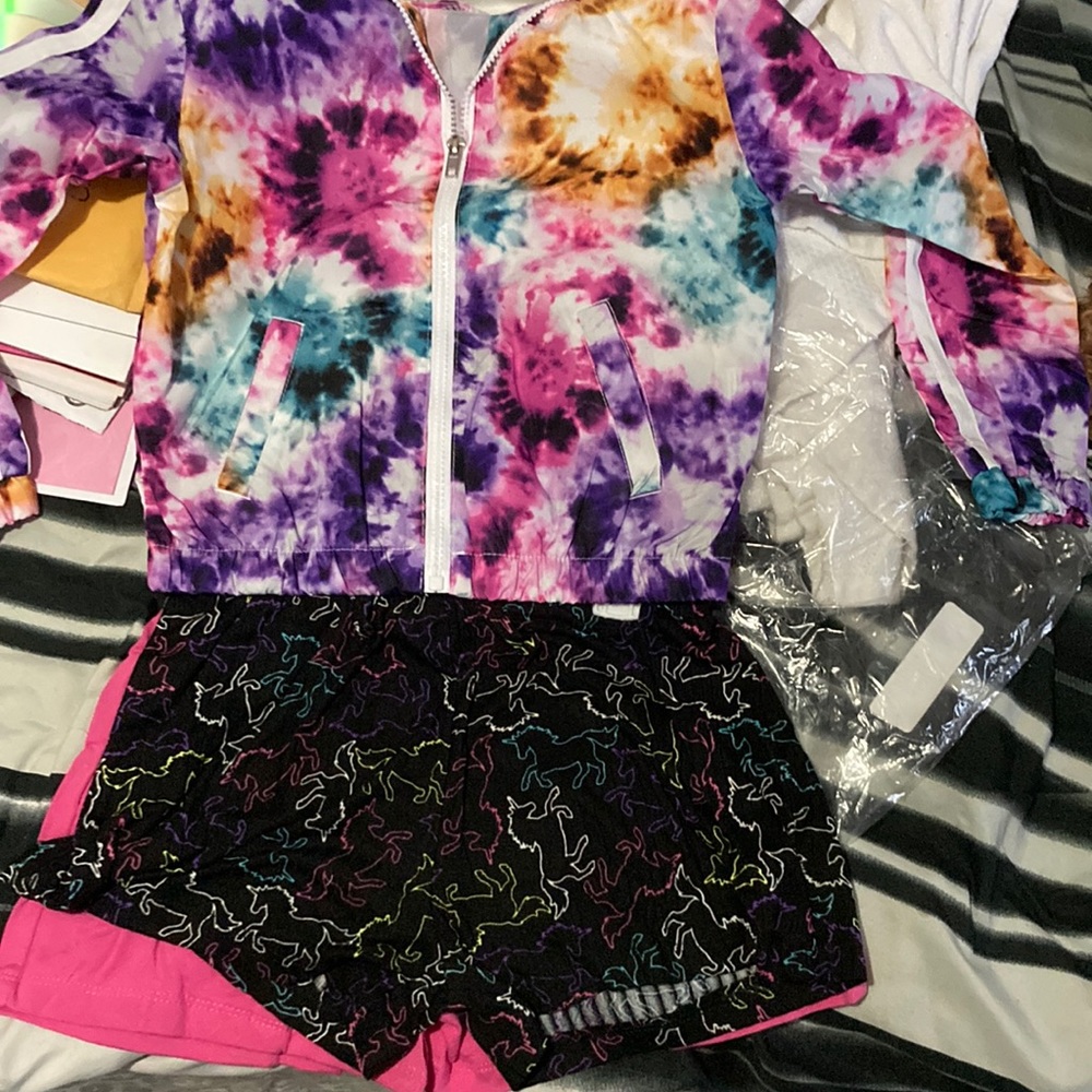 Girls 7-14 jacket and 7/8 shorts